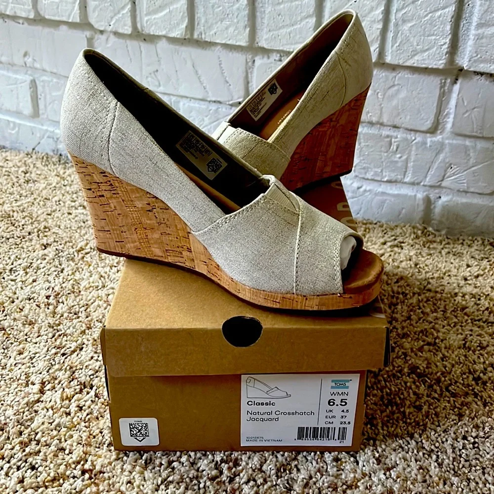 Toms Wedge Shoes 6.5 - Picture 1 of 7